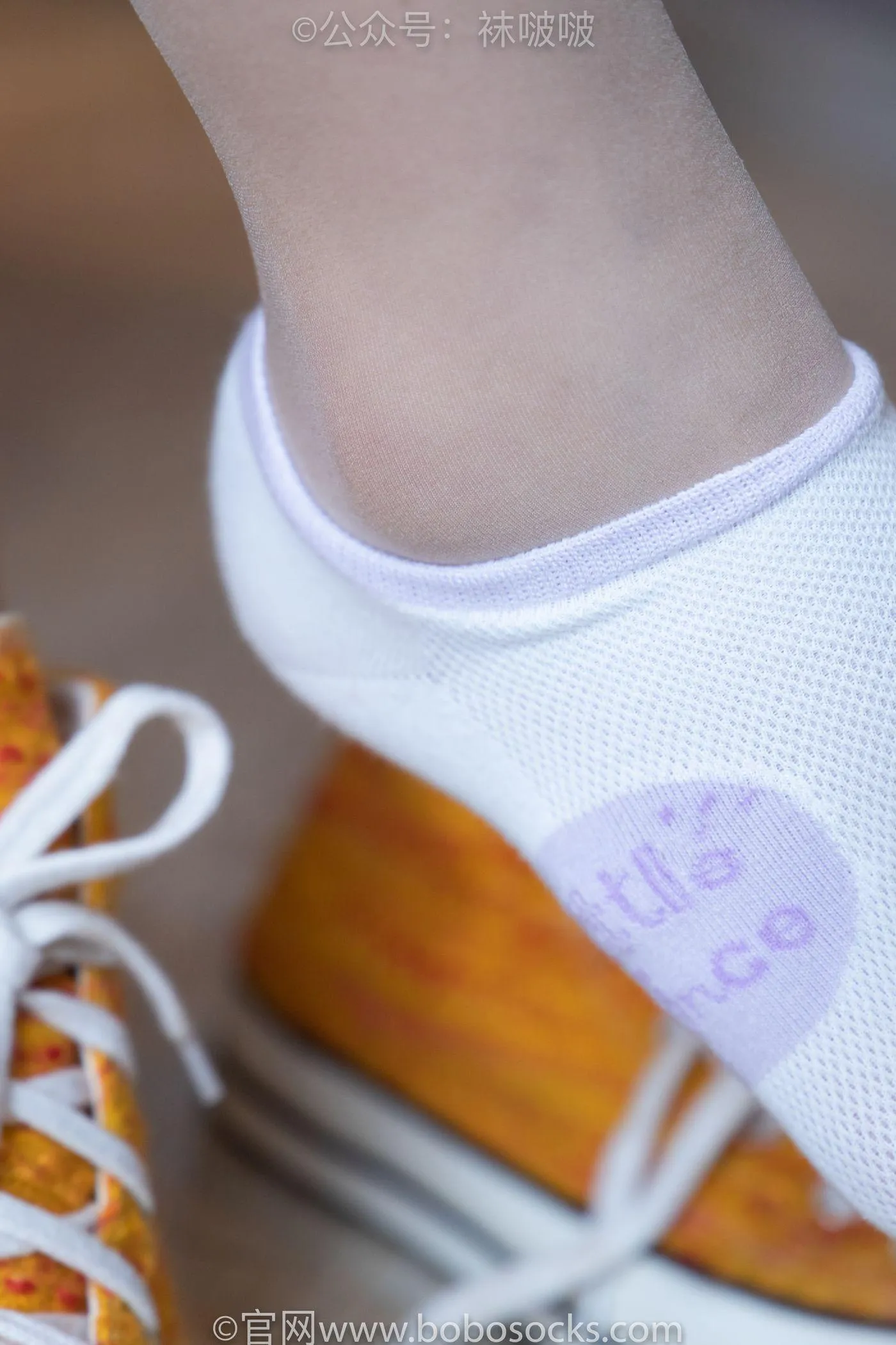[BoBoSocks袜啵啵]NO.008 涵涵-帆布鞋、白色短棉袜、肉丝 [139P]插图1